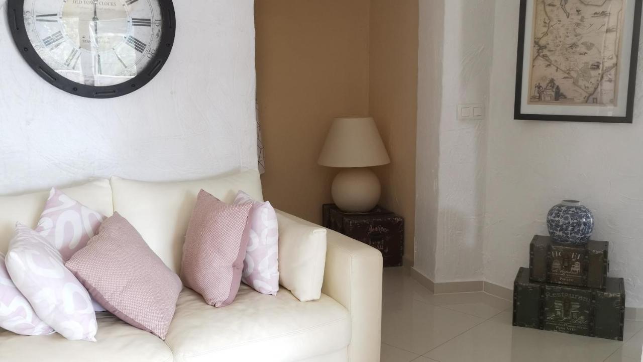 בניסה Fustera Villa El Salvador מראה חיצוני תמונה